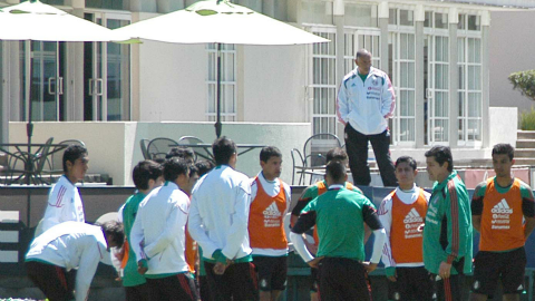 Luis Fernando Tena estará al frente del Tricolor que va a encarar la Copa Oro