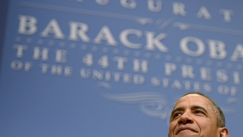 Obama el lunes tras  investidura. Algunos grupos ya han criticado que el presidente haya pronunciado la palabra 'gay' en su discurso.