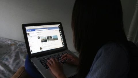 Detalles sobre el éxito en la vida amorosa o en el trabajo publicados por algún miembro de la red le causa más molestia que felicidad a quienes desde otras computadoras leen las publicaciones.
