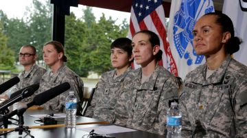 Las mujeres latinoamericanas también dan un paso a la línea de combate en el ejército de EE.UU.