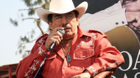 Joan Sebastian se encargó de componer el tema de "La patrona".