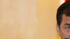 Correa calificó como una “calumnia” la acusación de tener dos cuentas en Suiza.