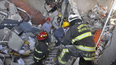 La PGR ya analiza las causas que produjeron la explosión en Torre de Pemex