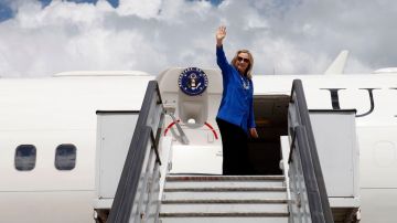 Hillary Clinton afirmó tras entregar su renuncia a Barack Obama: "Fue un honor ser secretaria de Estado":
