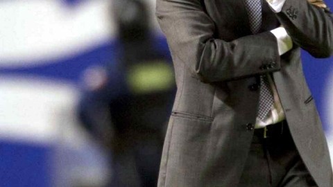 La derrota ante el América puso nerviosa a la  direc- tiva queretana y le dio las gracias a Bueno.