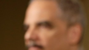 La oficina de la Procuradora estatal Kamala Harris ha lanzado una alerta de fraude. /Archivo