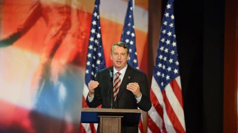 Nuevo caucus republicano para atraer a votantes hispanos. En la foto, el político, estratega y asesor de la campaña de Mitt Romney 2012, Edward W. Gillespie.