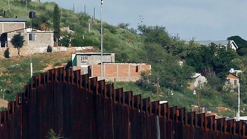 José Antonio Elena, un adolescente mexicano fue muerto por 8 tiros, según reveló la autopsia realizada en México.