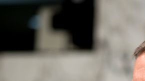 El senador Dick Durbin es uno de los cuatro demócratas que presentó junto a cuatro republicanos una propuesta de reforma que condicionaría la naturalización de los indocumentados.