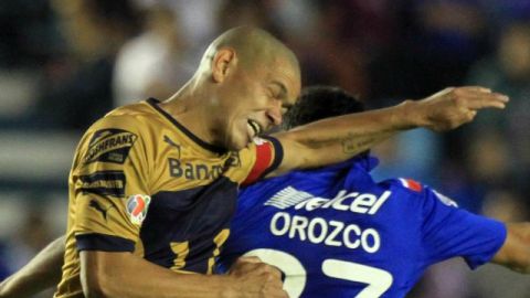 Cruz Azul y Pumas repartieron puntos, en duelo correspondiente a la jornada 6