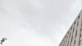 Exterior del edificio de la Corte Suprema estatal en El Bronx. El tribunal de este condado ha tenido históricos atrasos procesales.