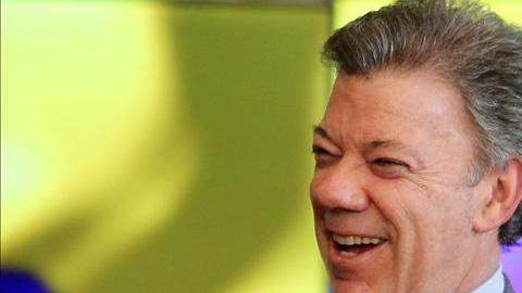 Aunque el sismo "se sintió muy duro, no tenemos víctimas y los daños han sido muy marginales. De manera que quería dar ese parte de tranquilidad", señaló el presidente colombiano.