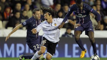 El Valencia cayó 2-1 frente al Paris Saint Germain, en la ida de octavos de Champions