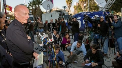 El comandante Andrew Smith del LAPD desmintió versiones de que ya habían localizado el cadáver de Christopher Dorner.