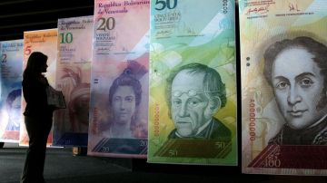 La nueva devaluación llevó el tipo de cambio de 4.30 bolívares por dólar a 6.30 bolívares por dólar.