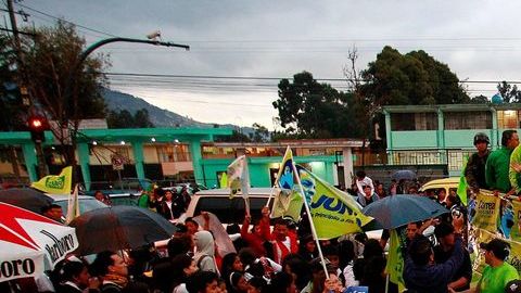 La OEA y la Unasur y OEA observarán votación ecuatoriana en el exterior. Los comicios se realizan este domingo.