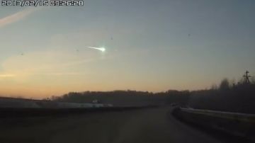 Autoridades rusas informaron que no fue una lluvia de meteoritos, sino un meteorito que impactó cerca dde la ciudad de Saktí.