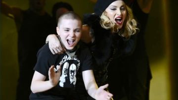 Madonna con su hijo Rocco Ritchie, de 12 años.