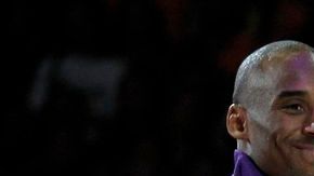 Jerry Buss, dueño y forjador del legado de los Lakers de Los Ángeles, murió a los 80 años.