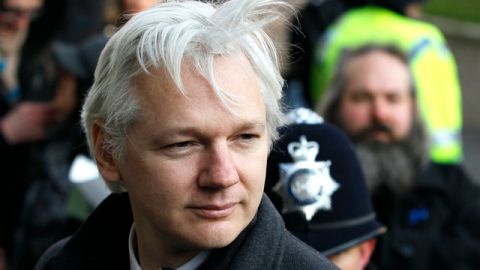 Julian Assange está refugiado en la embajada de Ecuador en Londres desde junio pasado.