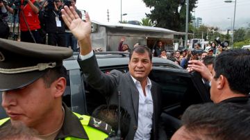 El ganador de las elecciones en Ecuador, Rafael Correa, se perfila para tomar la batuta de la región sudamericana.