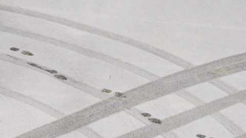 EEUU: Tormenta de nieve cubre planicies del centro desde Colorado hasta Illinois.