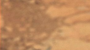 La Sonda Curiosity prepara prueba a polvo extraído de un proceso de perforación en el planeta Marte.