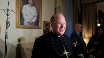 El Cardenal de Nueva York, Timothy Dolan, fue interrogado bajo juramento sobre el escándalo de sacerdotes en Milwaukee denunciados por abusar de menores.