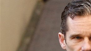 Iñaki Urdangarin, yerno del Rey de España, prestará mañana declaración ante el juez que le preguntará por las cuentas bancarias abiertas o usadas en Andorra, Luxemburgo y Suiza.