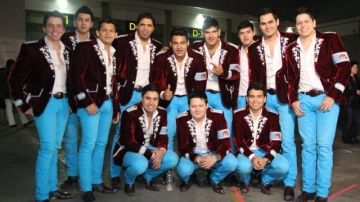 Integrantes de Los Recoditos.  La popular banda de música regional mexicana está de gira por EEUU y prepara el lanzamiento de su nuevo álbum.
