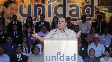 Tony Saca gobernó El Salvador de 2004 a  2009 y ahora buscará  su segundo mandato apoyado por el Movimiento de Unidad.