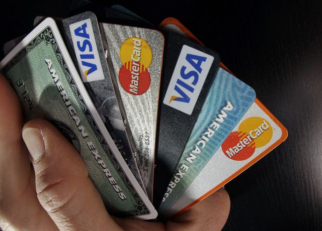 El portavoz de Visa predijo que en 2013 el valor de las compras efectuadas mediante tecnología de pago sin contacto ("contactless") llegarán al billón de euros en Europa.