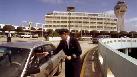Al fondo, el aeropuerto internacional Luis Muñoz Marín, que pasa a ser manejado por un consorcio mexicano.