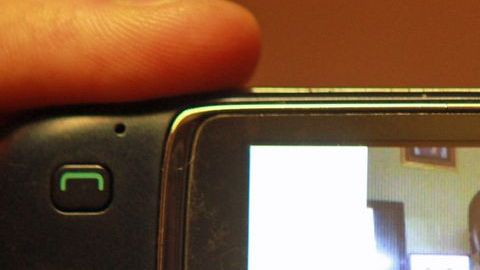 Amar Diarrassouba, de 6 años, en una foto que tiene su mamá en su teléfono celular. El pequeñito murió arrollado ayer cuando iba a la escuela.