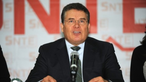 Juan Díaz de la Torre fue electo como el nuevo secretario general del SNTE.