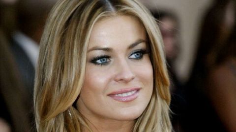 Carmen Electra dice que le gusta posar para Playboy.