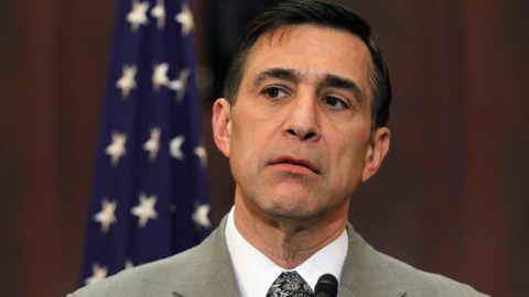 Darrell Issa pidió que se identificara los programas innecesarios a varias agencias del gobierno, ante los recortes del presupuesto.