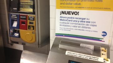 Para ahorrarse el recargo de $1 en las MetroCard, los usuarios ahora tendrán la opción de recargar su tarjeta cuantas veces quieran.