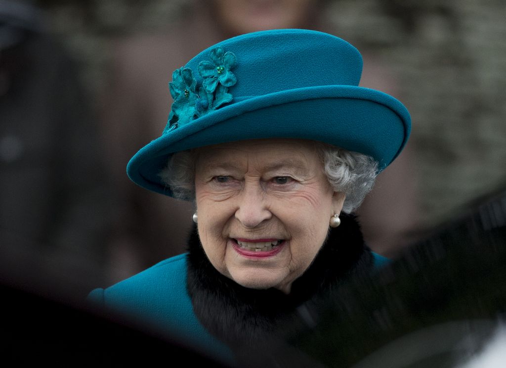 El portavoz de la reina Isabel II de Inglaterra dijo que su estado "no es grave".