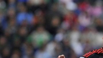 Uvaldo Luna (izq.), de la selección Sub 20 de México, campeona del Premundial 2013 de Concacaf.