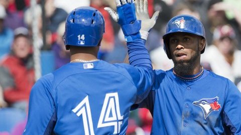 El dominicano José Reyes abrió el encuentro con un sencillo