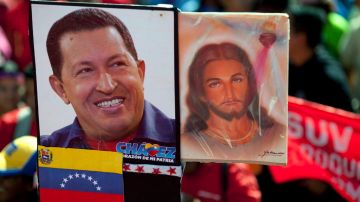 El Gobierno dijo que Chávez se mantiene "aferrado a Cristo y a la vida consciente de las dificultades que está afrontando".