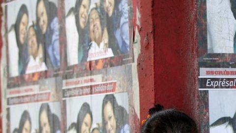 La muerte de Hugo Chávez acaparó las notas principales de las portadas en el todo el mundo.