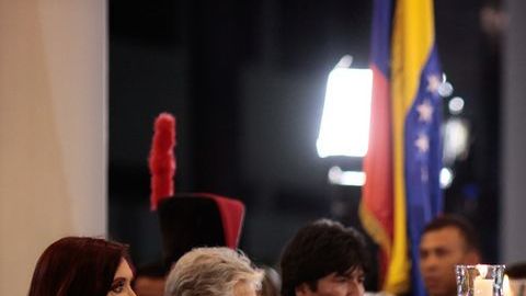 La mandataria argentina Cristina Fernández, el boliviano Evo Morales y el uruguayo José Mujica.