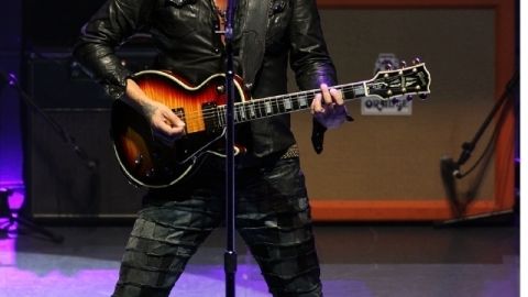 Saúl Hernández estará tocando  próximamente en Los Ángeles con Caifanes.