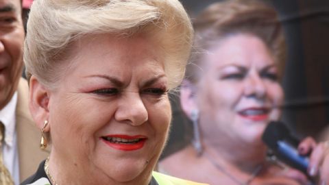 Paquita la del Barrio en la Plaza México de Lynwood, donde recibió un reconocimiento en el Paseo de la Fama de Plaza México.