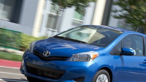 El nuevo Yaris tiene un aspecto más ancho y de mayor presencia