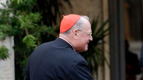 Los cardenales discutieron hoy el perfil que debe tener el nuevo Papa.