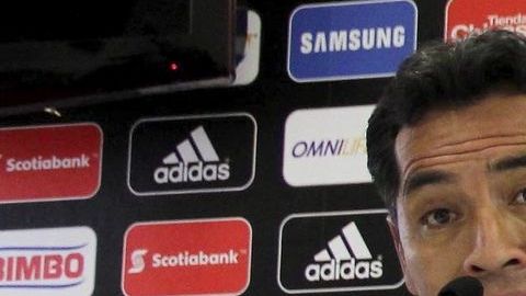 Podemos ganarle con calidad al súper líder Tigres, afirmó Benjamín Galindo, el técnico del "rebaño sagrado".