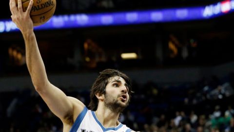 El español Ricky Rubio dio el triunfo a los Wolves de Minnesota por encima de los Spurs de San Antonio.